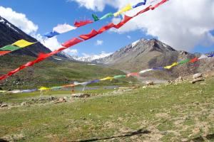 WAY TO NUBRA JUST AFTER KHARDONG LA PASS